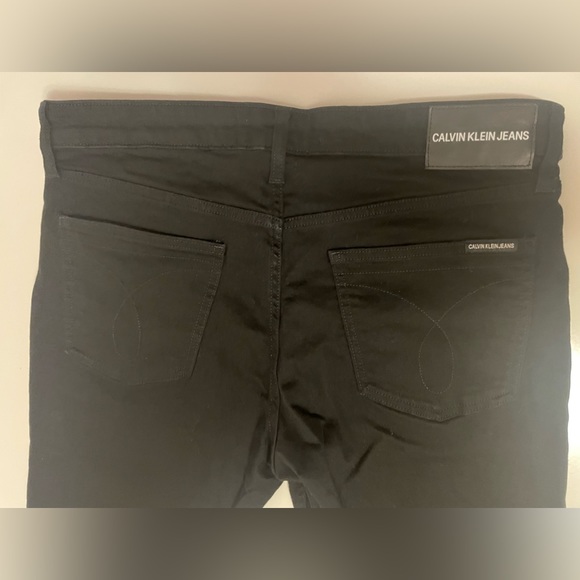 Calvin Klein Men’s Black Slim Fit Jeans - Picture 5 of 6